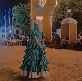 Traje de flamenca niña