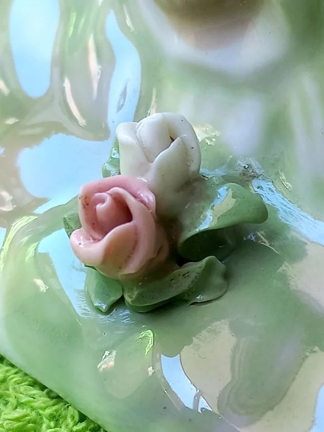 Figura porcelana Dama con Ardilla