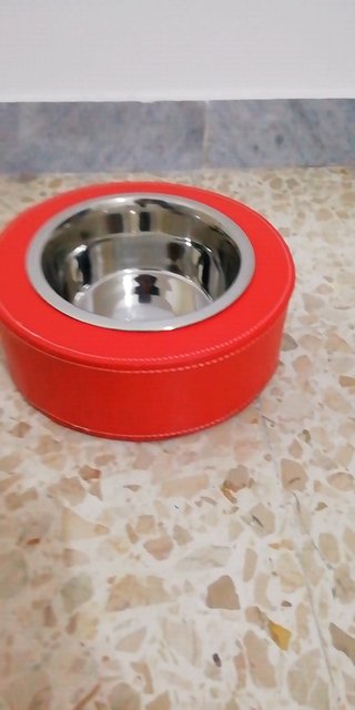 Porta ciotola singolo per gatti
