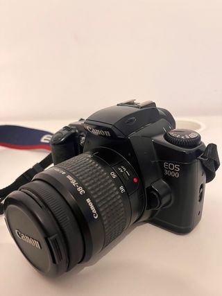 Canon EOS 3000