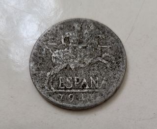 Moneda de 10 céntimos España 1941