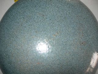 Prato de Cobre e Esmalte assinado Hilary.