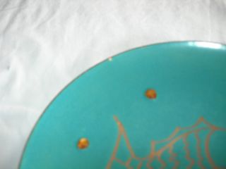 Prato de Cobre e Esmalte assinado Hilary.