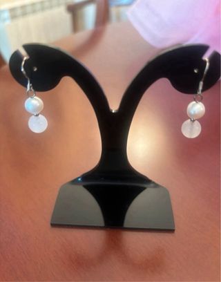 Collar y pendientes de cuarzo rosa y perlas