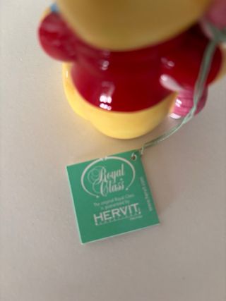 Vendo figura Winnie porcelana