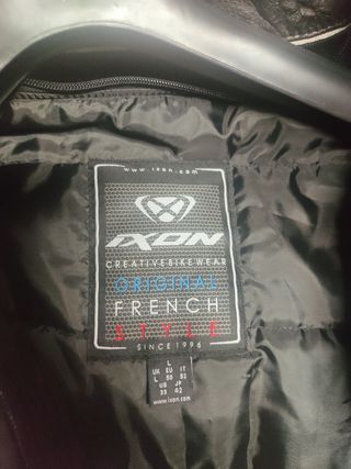 Giacca pelle moto e guanti