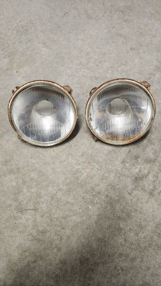 Faros tulipas Renault 8
