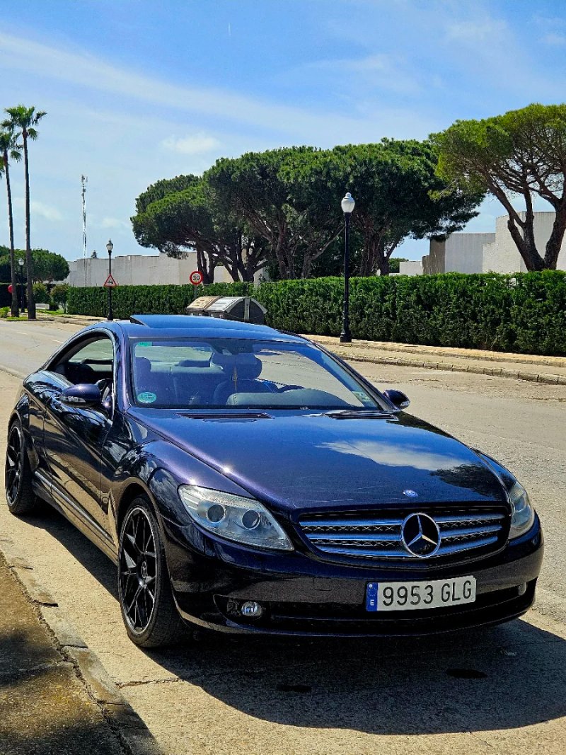 Mercedes-Benz CL Coupe 2010 - foto 1