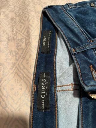 Pantalón Guess