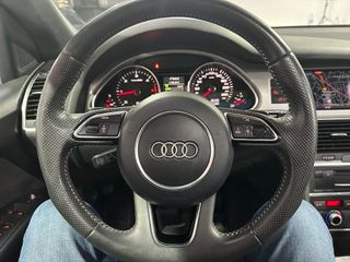 Audi Q7 2013