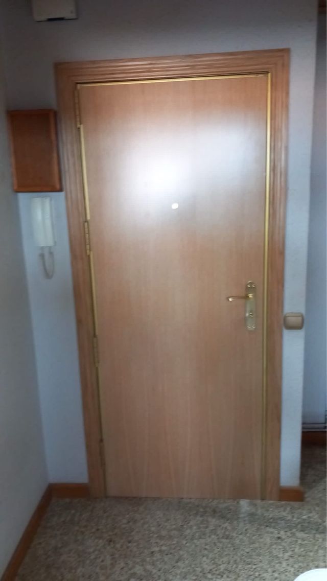 PUERTAS , CORREDERAS , BLINDADAS ...
