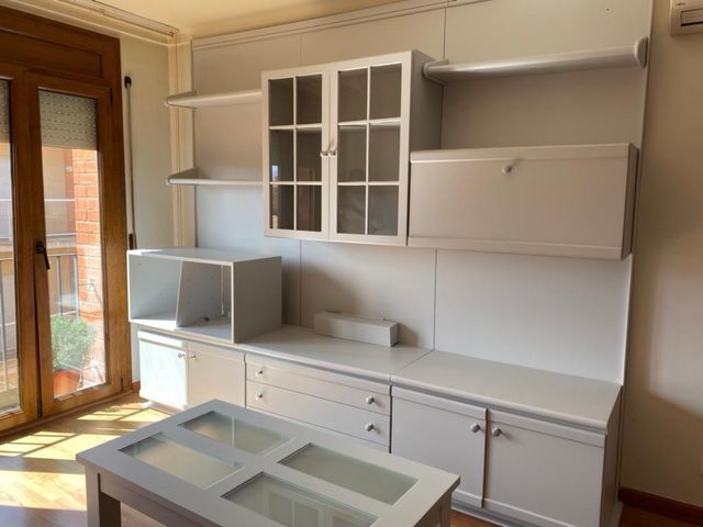 PINTURA , ALISADOS , LACADO ESMALTADO MADERA