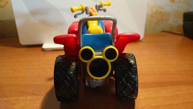 Topoquad - Allegato a Topolino 2540 del 2004