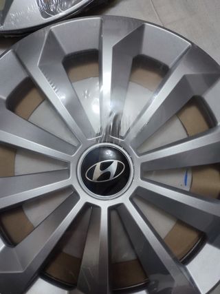 Kit tapacubos -16" Hyundai nuevos 