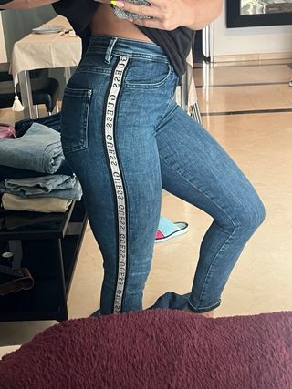 Pantalon guess