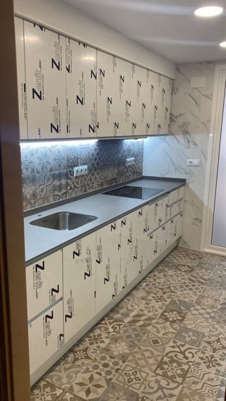 REFORMA DE COCINAS , BAÑOS , INTEGRALES ...