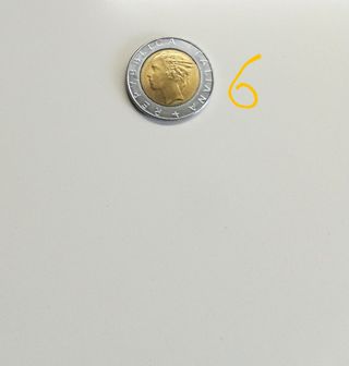 Lire "Curiosità" errori di conio