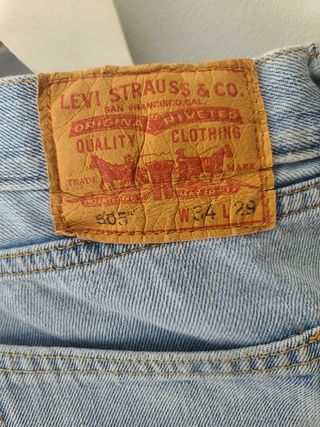 Short vaquero Levis