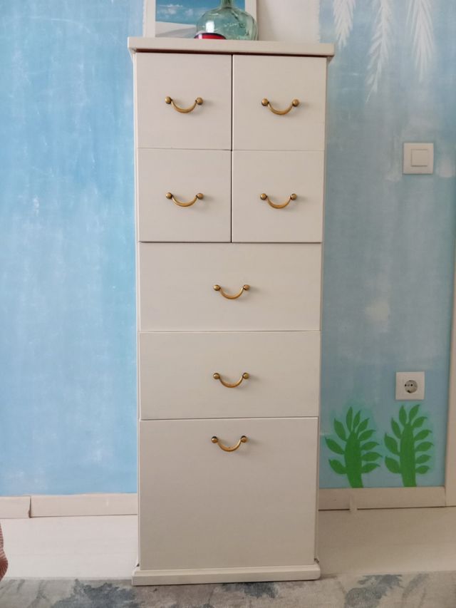 Sinfonier de Ikea de madera maciza en bl