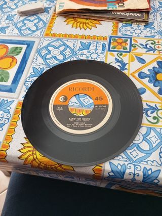 Vinile di Bobby solo