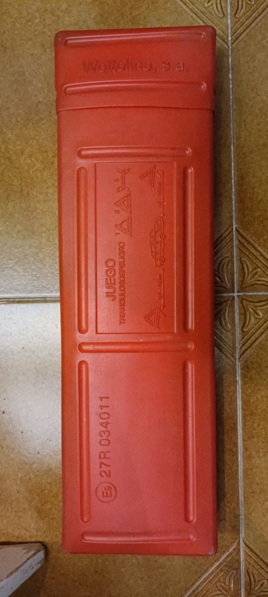 2 Triángulos de emergencia coche