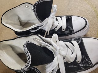 Zapatillas tipo converse