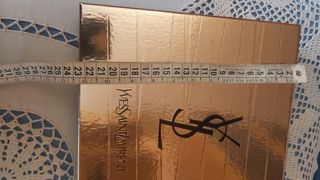 Scatola vuota Yves Saint Laurent