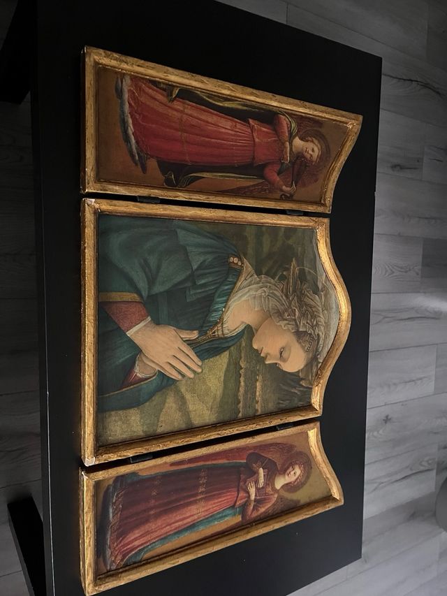 Retablo cuadro tríptico madera dorado santos