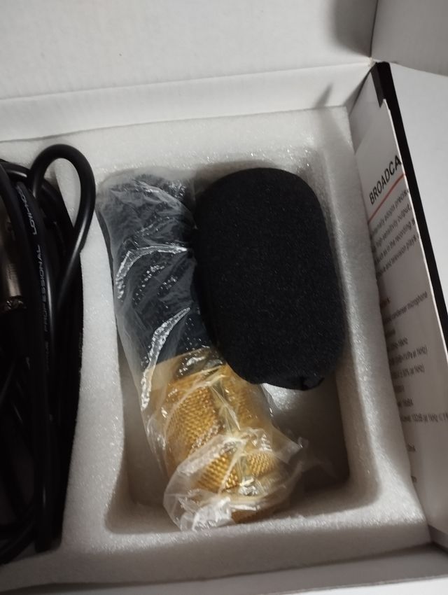 Micrófono condensador neewer