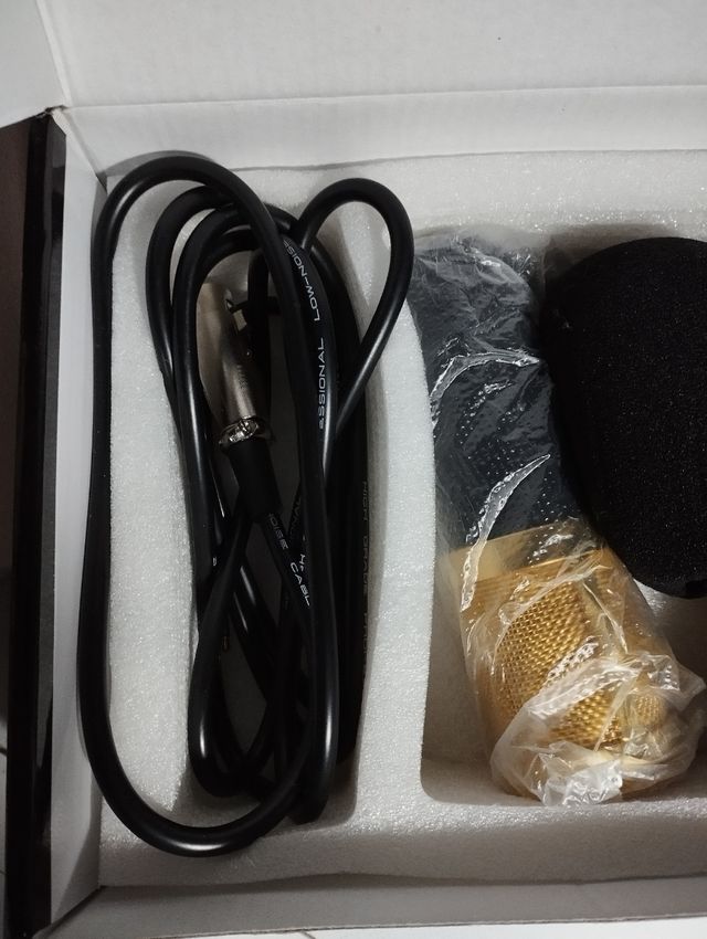 Micrófono condensador neewer