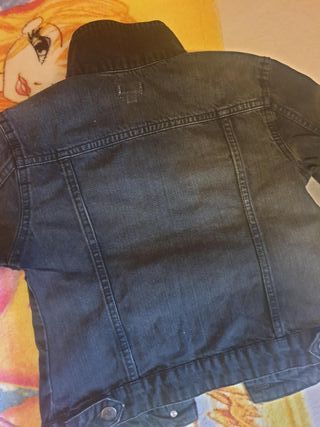 Giubbotto di jeans bambina, taglia 8/9 anni