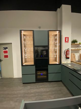 CUINES , BANYS , REFORMES INTEGRALS