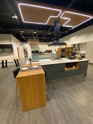 CUINES , BANYS , REFORMES INTEGRALS