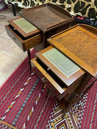 Mesitas de noche classicas + divan