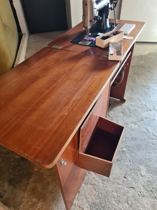 Máquina de coser Singer