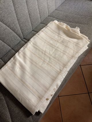 Stoffa per confezionare tende da interno
