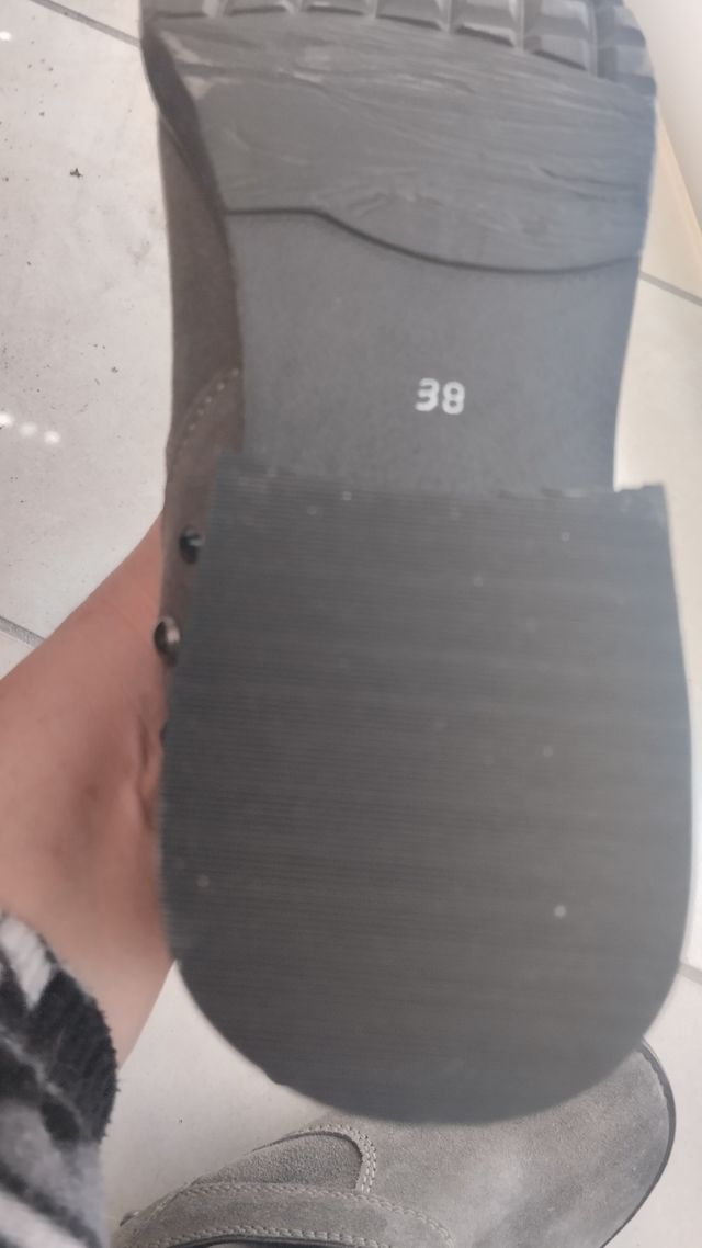 Stivaletto basso Lola Cruz