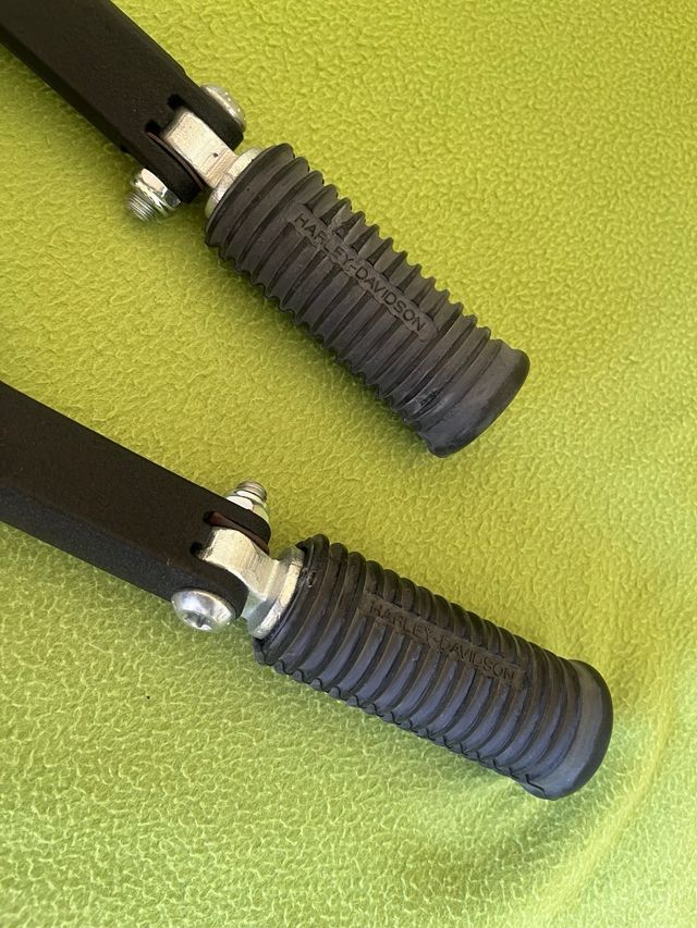 Pedane posteriori Harley Davidson Dyna