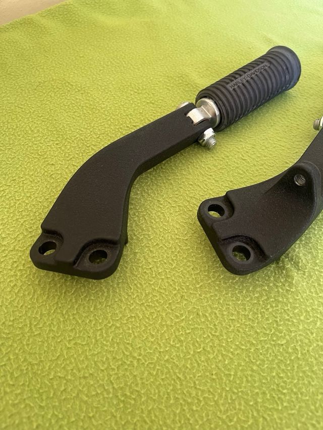 Pedane posteriori Harley Davidson Dyna