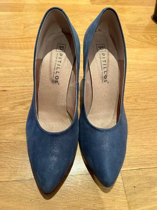 Zapatos tacon azules de marca Pitillos