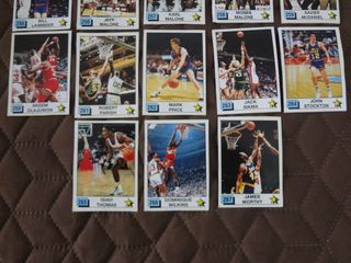 LOTE 28 cromos baloncesto NBA 90 PANINI