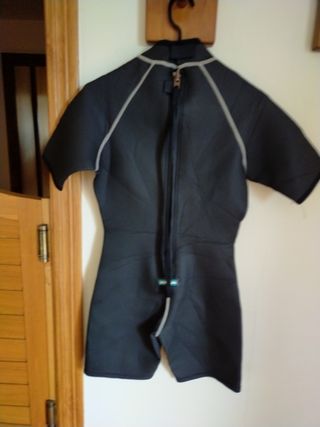 Traje neopreno talla S bueno
