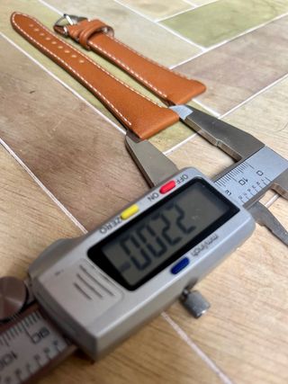 correa original EMPORIO ARMANI.