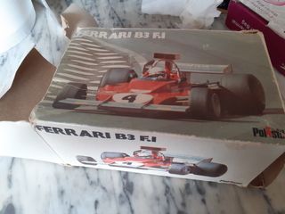  macchina Ferrari metallo