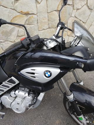 Moto BMW f 650 cs