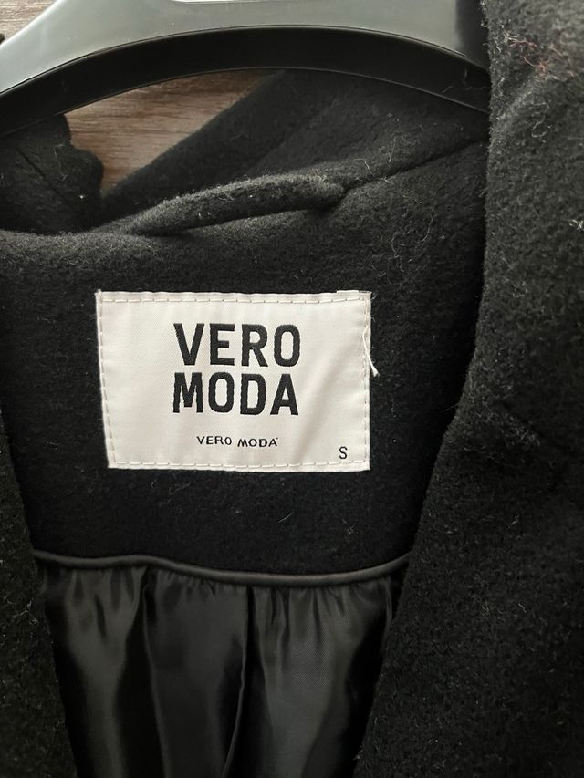 Cappotto nero vero moda