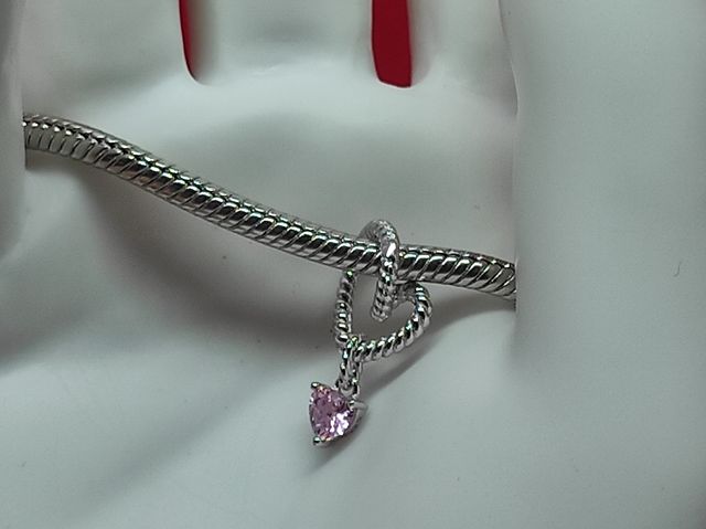 Charm corazón enrollado