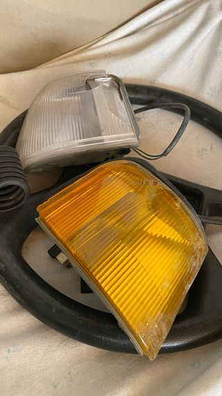 frecce anteriori fiat uno