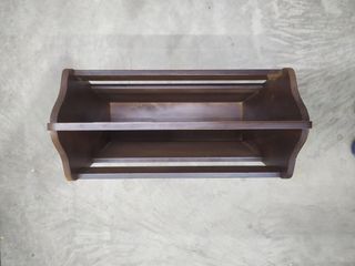 Revistero de madera