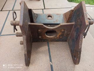 ENGANCHE DE REMOLQUE PARA TRACTOR